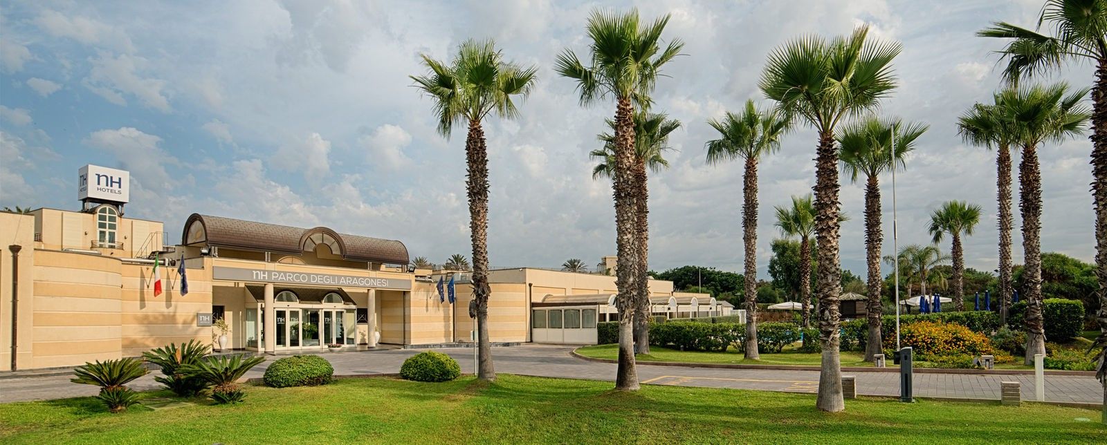 Nh Catania Parco Degli Aragonesi Hotel Exterior photo