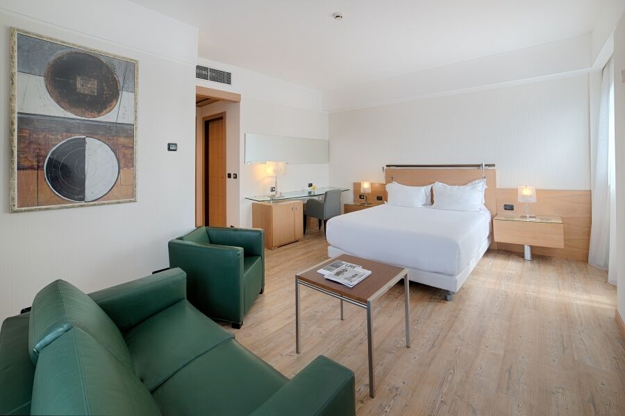 Nh Catania Parco Degli Aragonesi Hotel Exterior photo